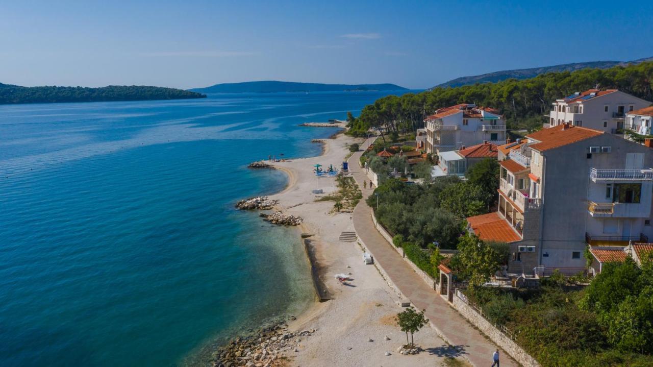 Apartments Marko Trogir Eksteriør bilde