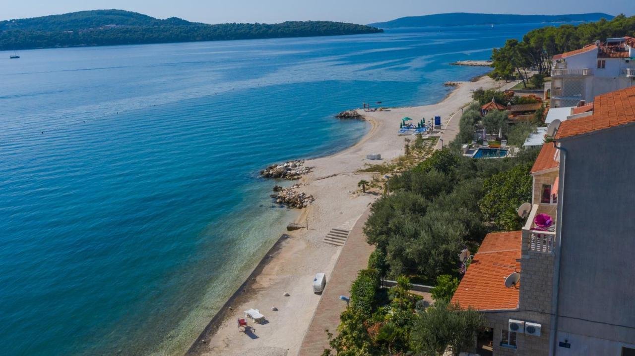 Apartments Marko Trogir Eksteriør bilde